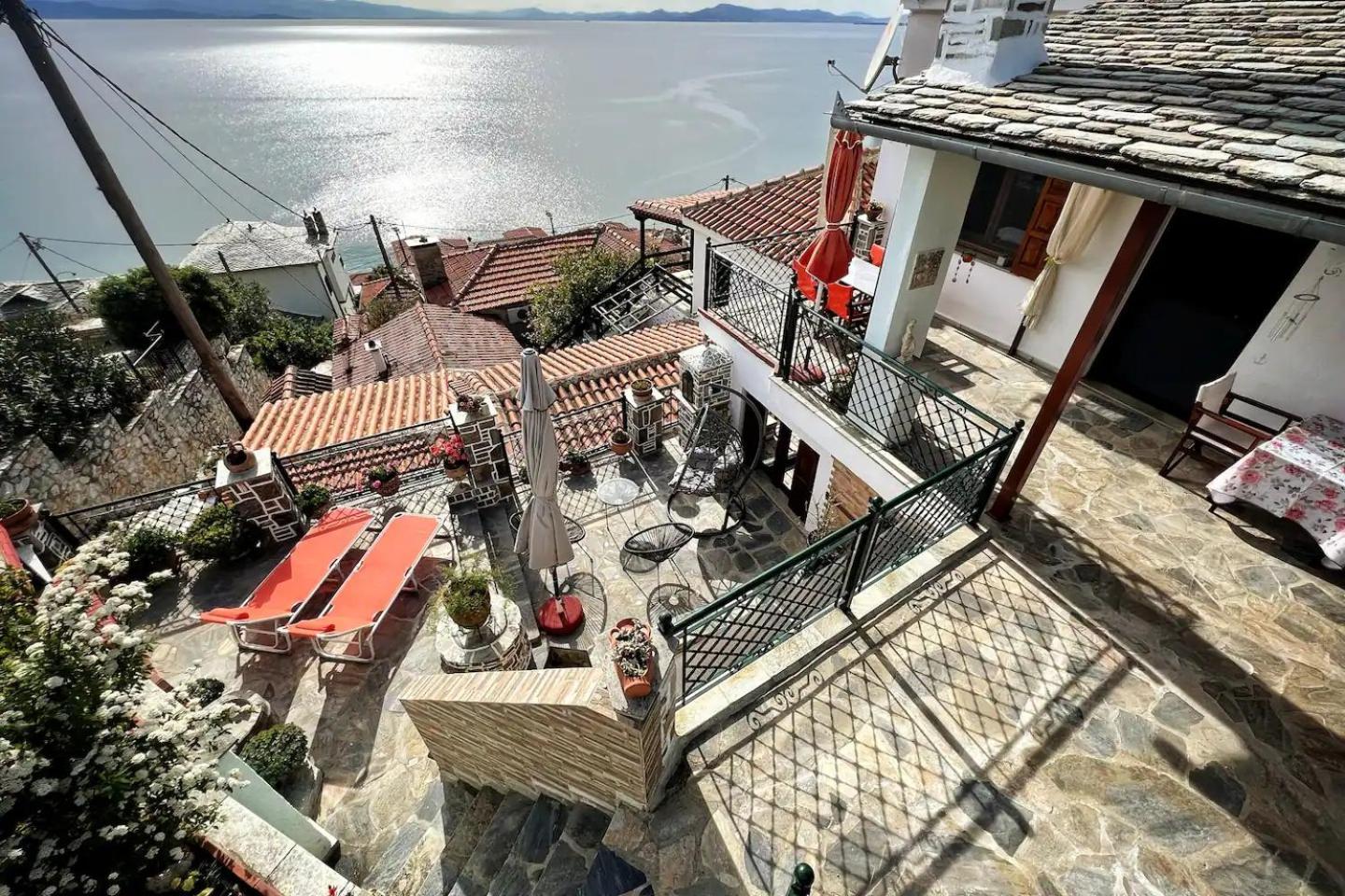 The Pagasetic Balcony - Magestic Sea Cottage Volos Eksteriør bilde